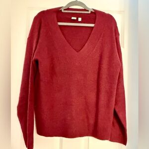 Gap Oversized V-Neck Sweater